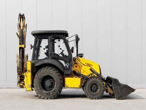 Аренда экскаватора-погрузчика New Holland B80B
