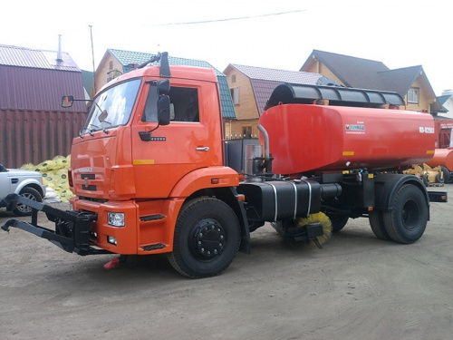 Аренда поливомоечной машины КамАЗ КО-829А1-01